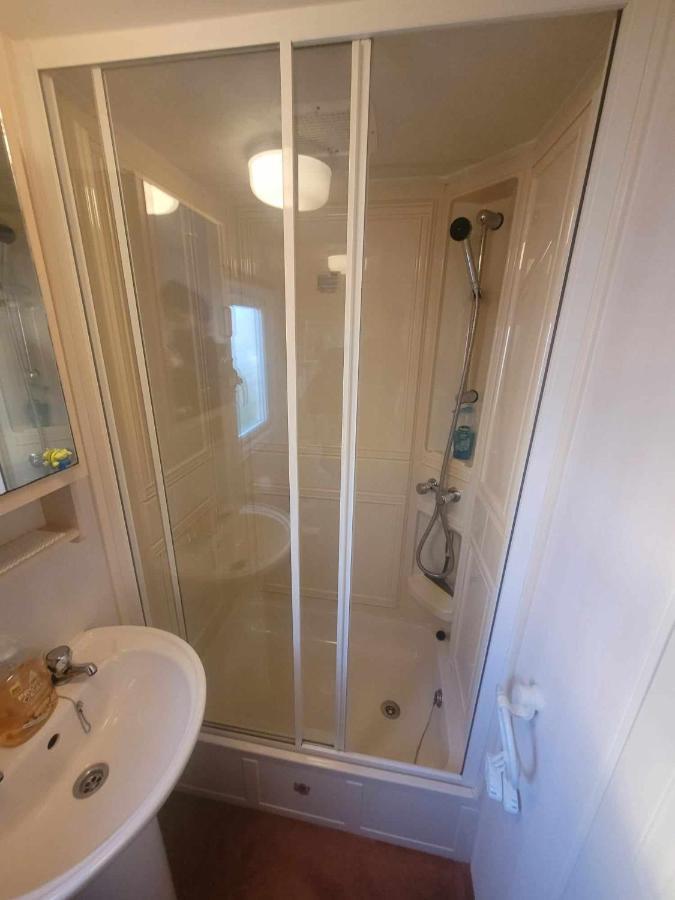 S313 3 Bed Caravan Golden Palm チャペル・セント・レオナルズ エクステリア 写真